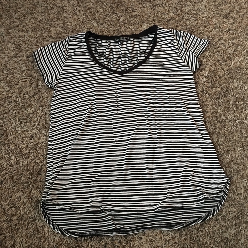 3/$12💜Cotton On Tee